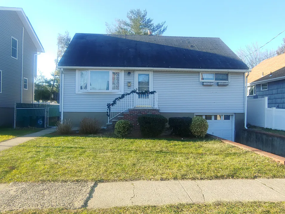 6 Lasalle Ave Hasbrouck Heights, NJ 07604, Bergen County