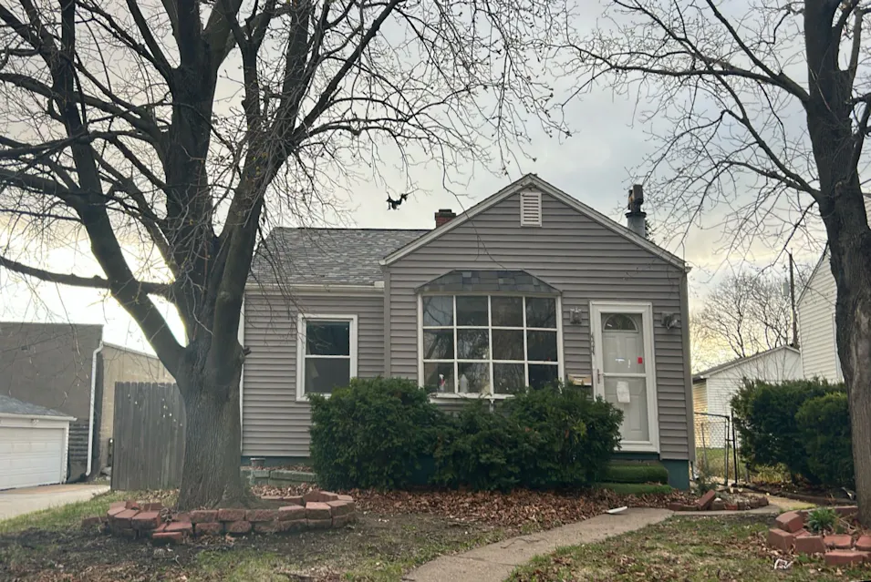 424 20th St Bettendorf, IA 52722, Scott County