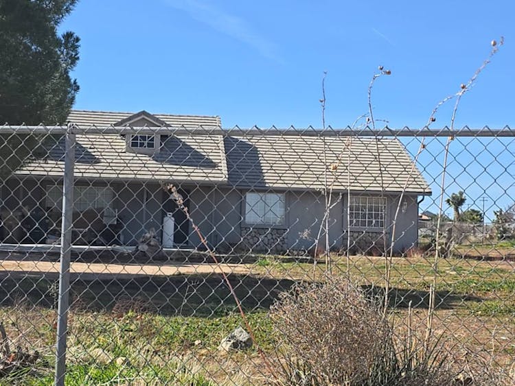 8268 Mesa Ave Oak Hills, CA 92344, San Bernardino County