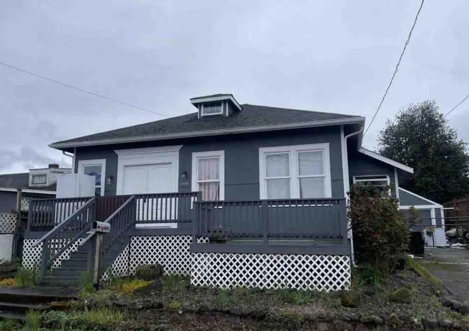 304 N 8th Ave Kelso, WA 98626, Cowlitz County
