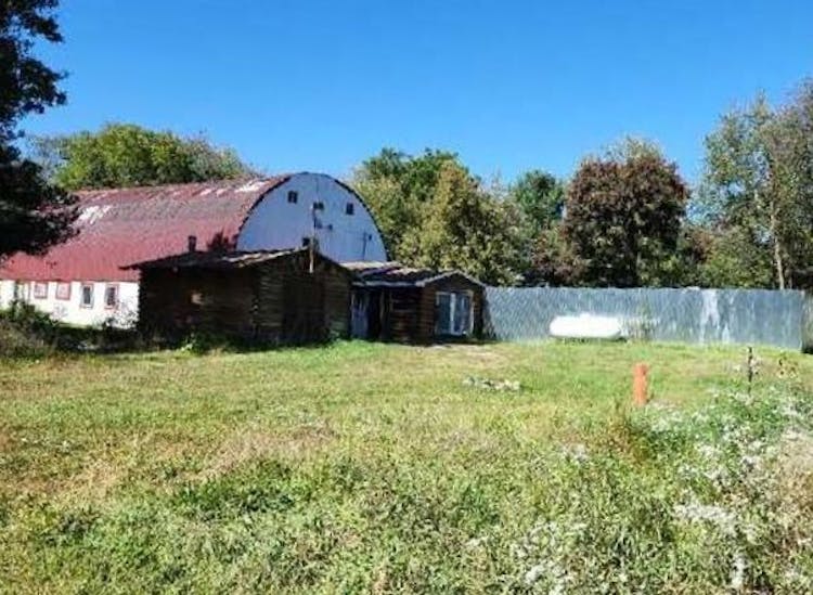 2405 South Gale Road Eaton Rapids, MI 48827, Eaton County