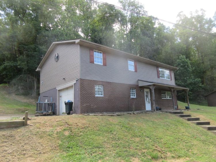 920 Meadow Heights Paden City, WV 26159, Wetzel County
