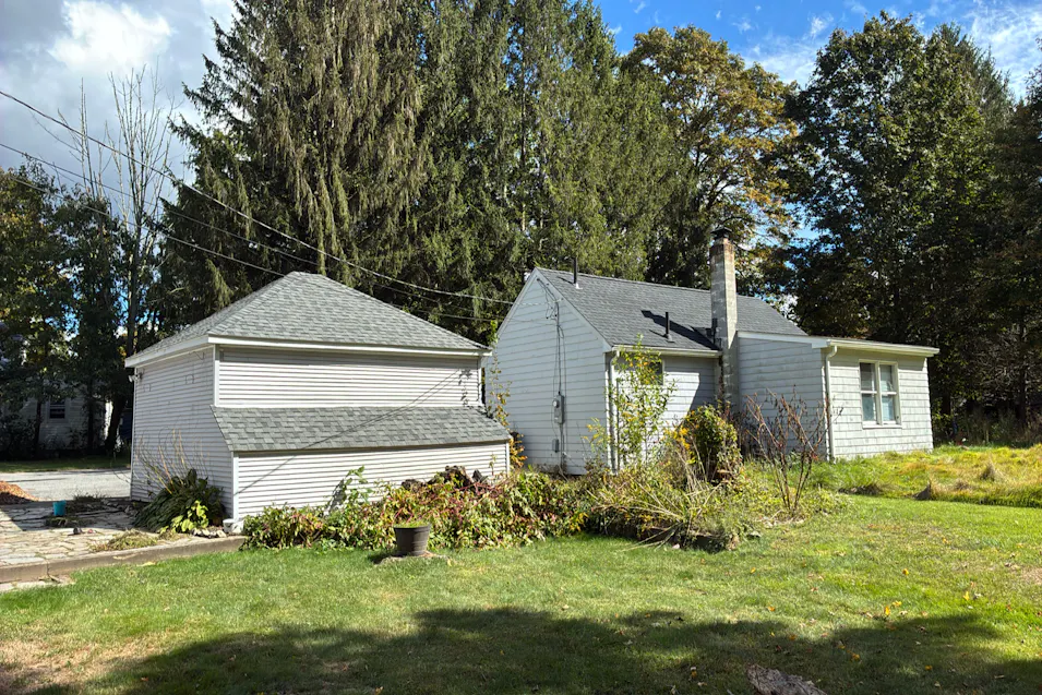 169 Central Ave Scituate, RI 02857, Providence County