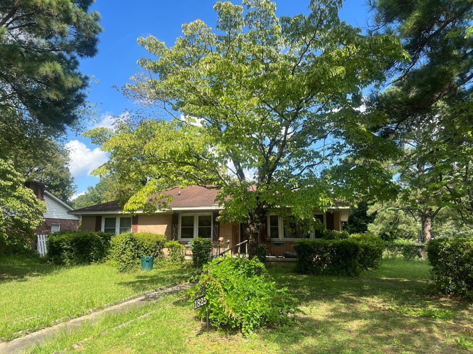 1825 Chadsworth Dr Cayce, SC 29033, Lexington County