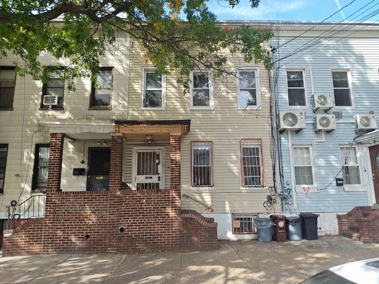 92-05 101st Avenue Ozone Park, NY 11416, Queens County