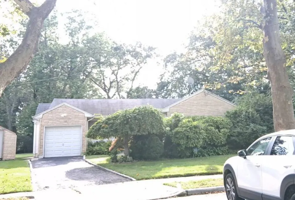 586 Mead Terrace South Hempstead, NY 11550, Nassau County