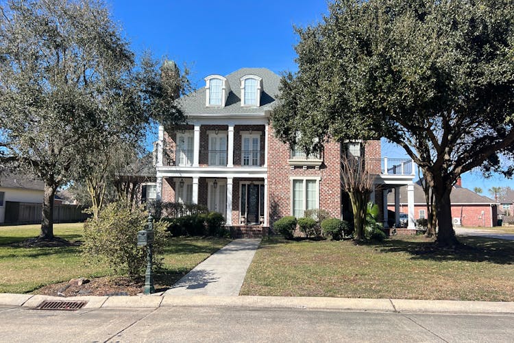 110 Natchez Trace Dr Harvey, LA 70058, Jefferson County