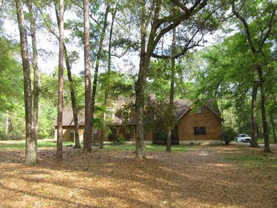 361 Tallavana Trl Havana, FL 32333, Gadsden County