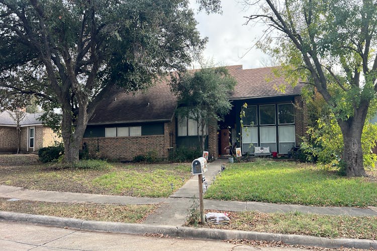 3702 Tarrytown Place Carrollton, TX 75007, Denton County