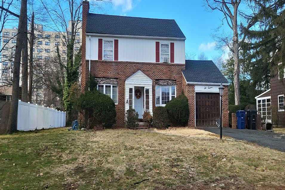 612 West 8th Street Plainfield, NJ 07060, Union County