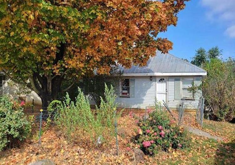 2230 Fairview Street Christiansburg, VA 24073, Montgomery County