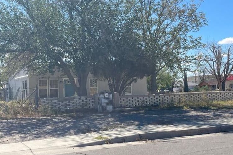 1502 Arizona Ave Las Cruces, NM 88001, Dona Ana County
