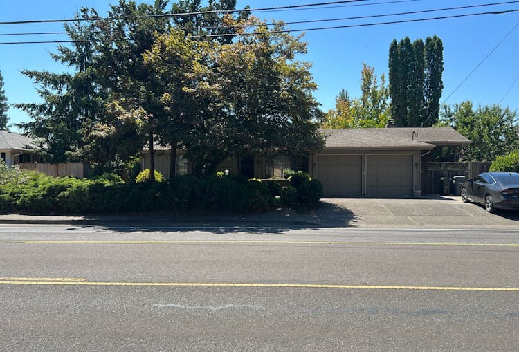 1272 Cal Young Rd Eugene, OR 97401, Lane County