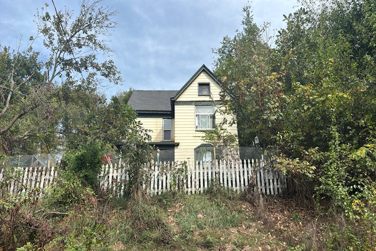 9 Reese Avenue Pittsburgh, PA 15223, Allegheny County