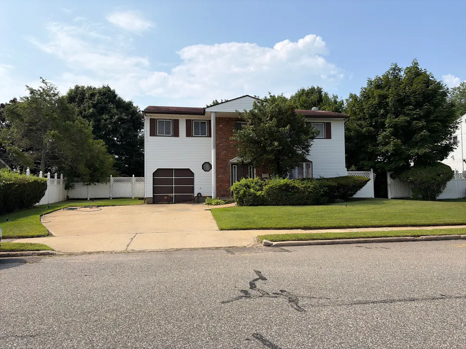 14 Melody Lane Amityville, NY 11701, Suffolk County
