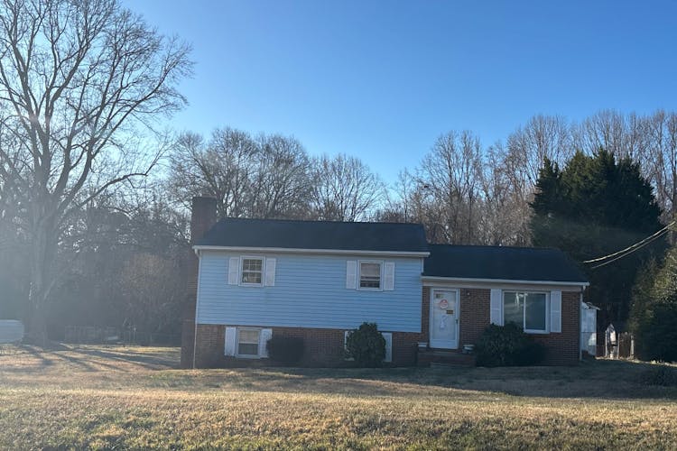 4606 Kings Gate Dr Winston Salem, NC 27101, Forsyth County