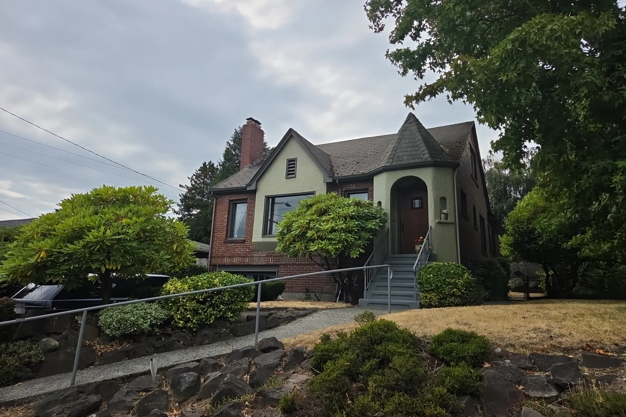 8th Ave, Seattle, WA 98117 #1