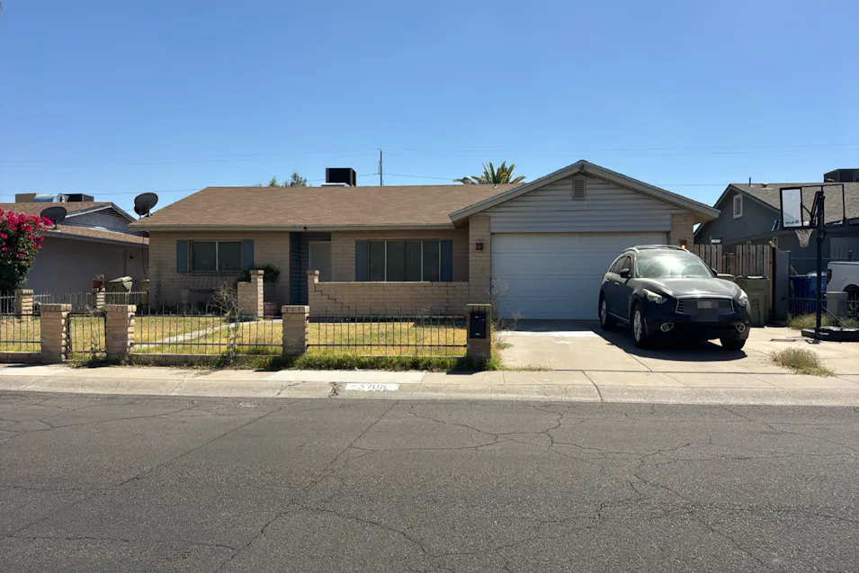 5708 N 48th Ln Glendale, AZ 85301, Maricopa County