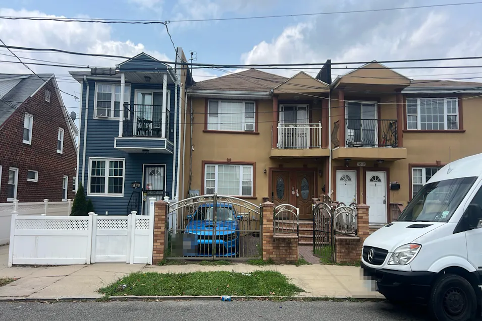 13514 220th Place Laurelton, NY 11413, Queens County