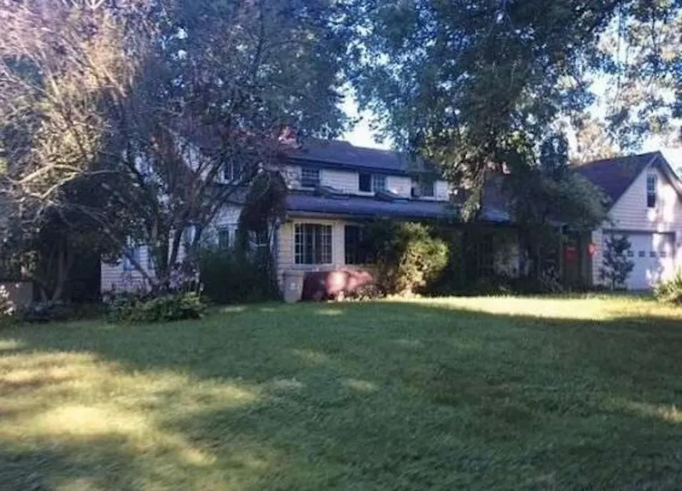 658 Watertown Rd Middlebury, CT 06762, New Haven County
