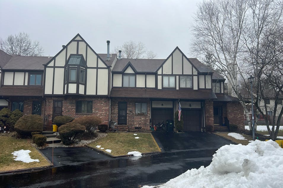 18 Cambridge Dr Ewing, NJ 08628, Mercer County