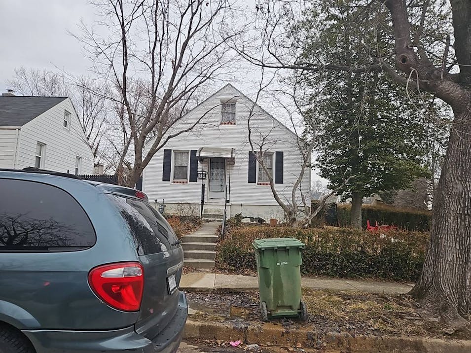 5713 Onnen Rd Baltimore, MD 21206, Baltimore County