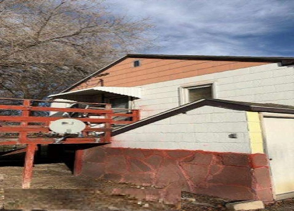 3211 4th Ave S Billings, MT 59101, Yellowstone County