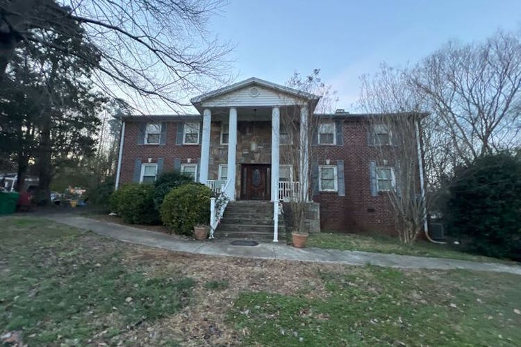 5719 Anderson Rd Charlotte, NC 28269, Cabarrus County