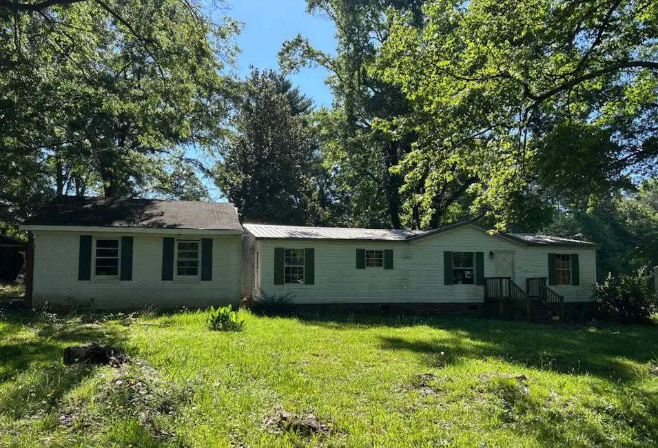 228 S Old Piedmont Hwy Piedmont, SC 29673, Greenville County
