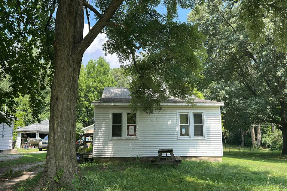 2802 Greenview Ave Fort Wayne, IN 46809, Allen County