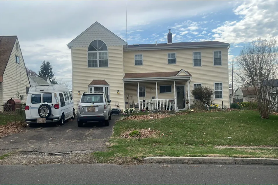 103 Holly Dr Levittown, PA 19055, Bucks County