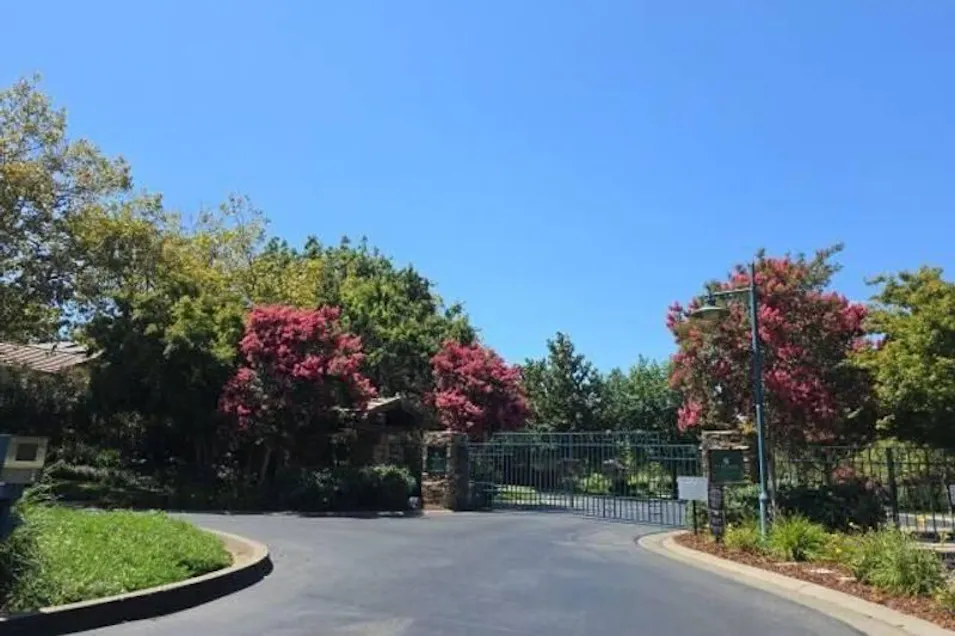 4014 MacPheadris Way El Dorado Hills, CA 95762, El Dorado County