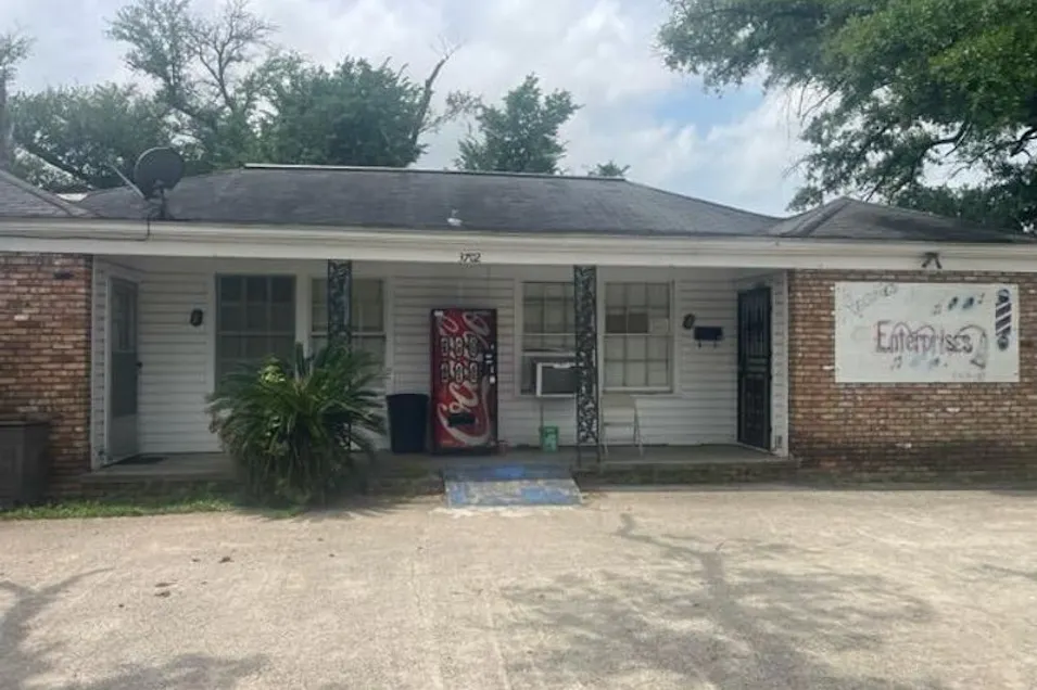 3702 Louisiana Ave Lake Charles, LA 70607, Calcasieu County