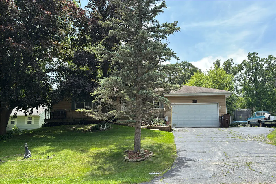 8801 Burton Road Wonder Lake, IL 60097, McHenry County