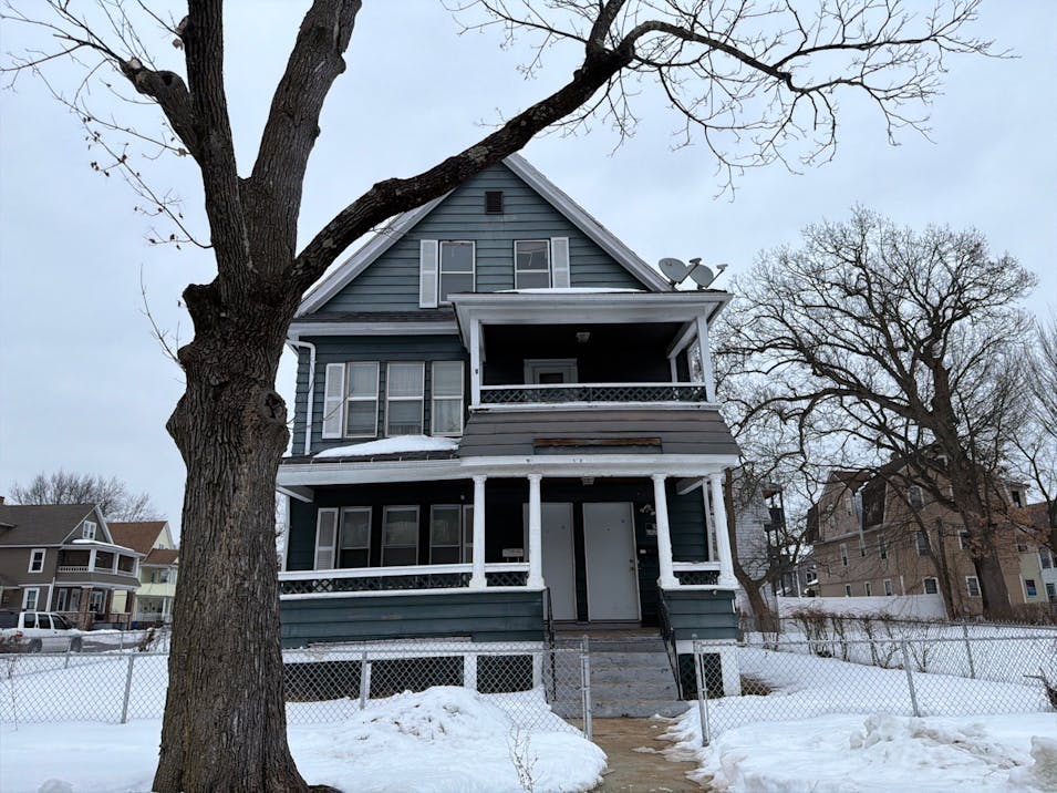 193-195 Oak Grove Avenue Springfield, MA 01109, Hampden County