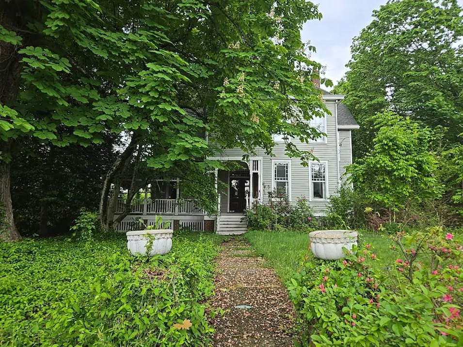 525 Grand Ave Ewing, NJ 08628, Mercer County