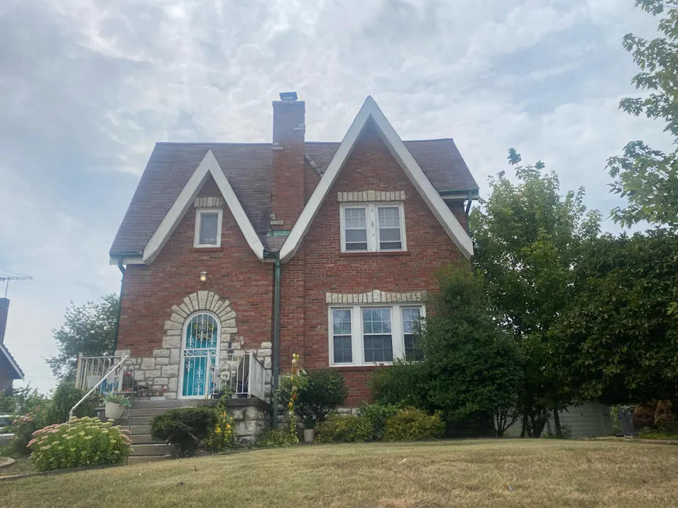 7426 Florissant Rd Saint Louis, MO 63121, St. Louis County