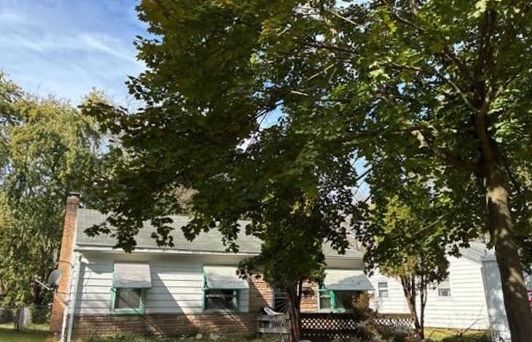 772 Valdes Ave Akron, OH 44320, Summit County