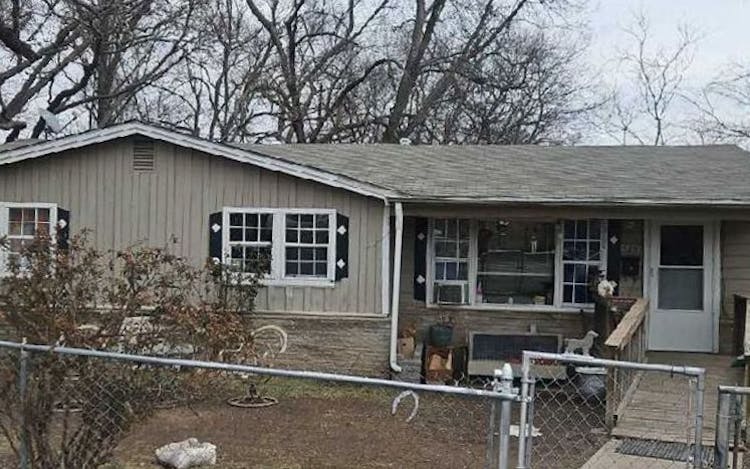 523 S Lee Ave Tahlequah, OK 74464, Cherokee County