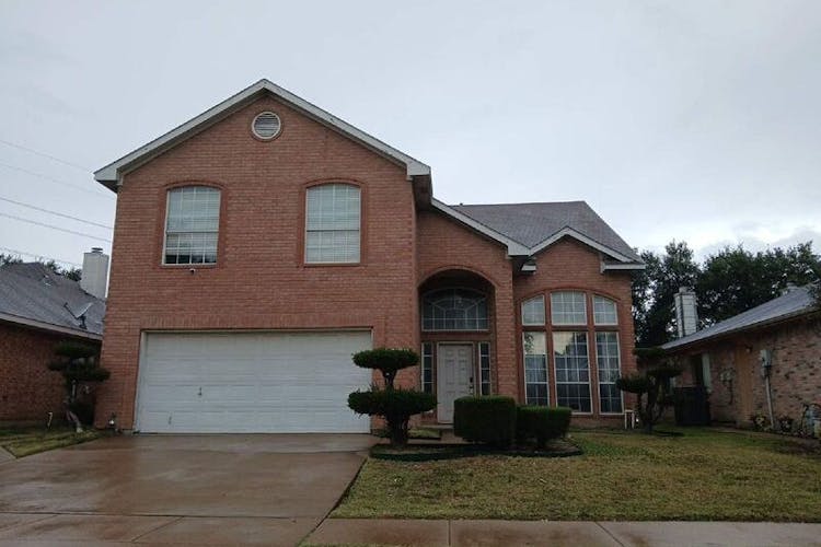 5704 Indian Hill Dr Arlington, TX 76018, Tarrant County