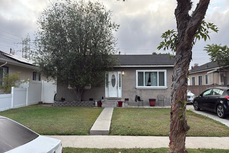 6172 Dunrobin Ave Lakewood, CA 90713, Los Angeles County