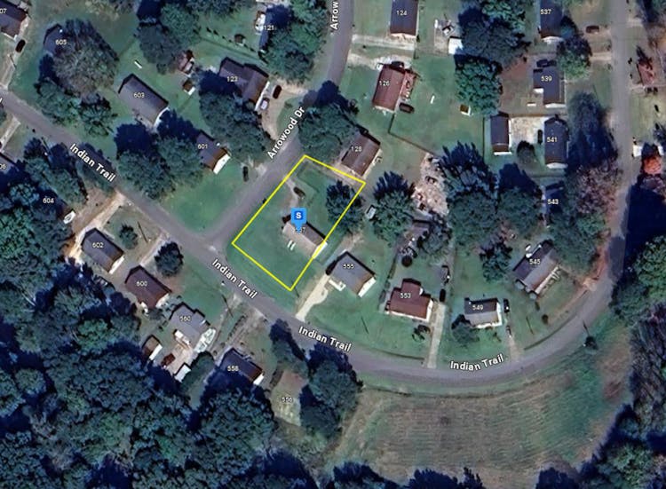 557 Indian Trl Nashville, NC 27856, Nash County