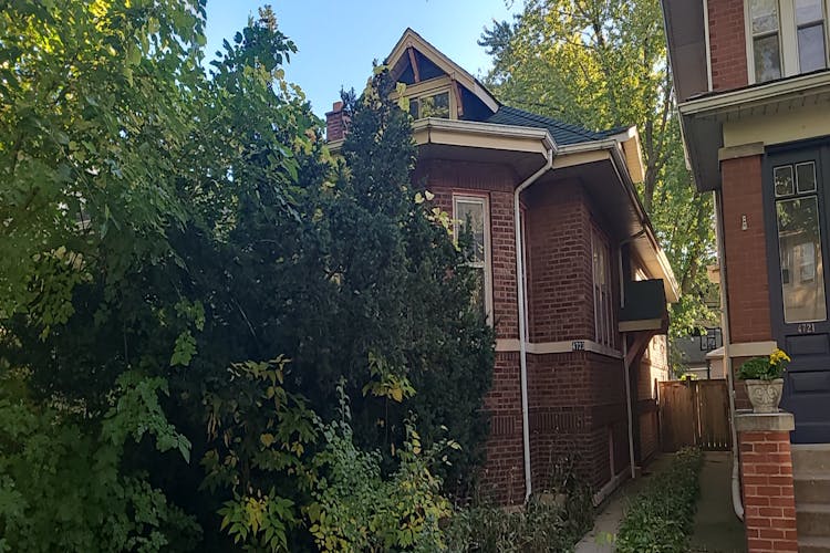 4723 N Sacramento Avenue Chicago, IL 60625, Cook County