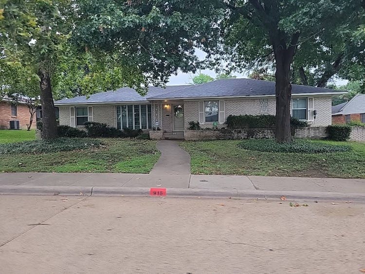 915 Clear Fork Dr Dallas, TX 75232, Dallas County