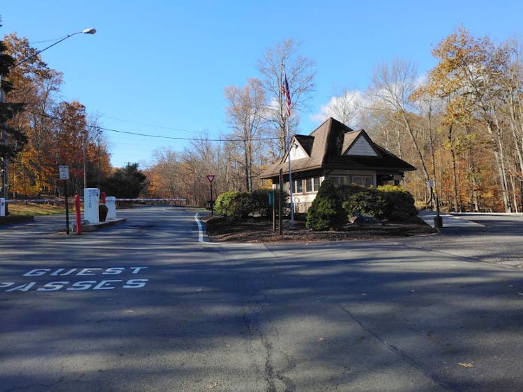 20 Sycamore Lane Marshalls Creek, PA 18335, Monroe County