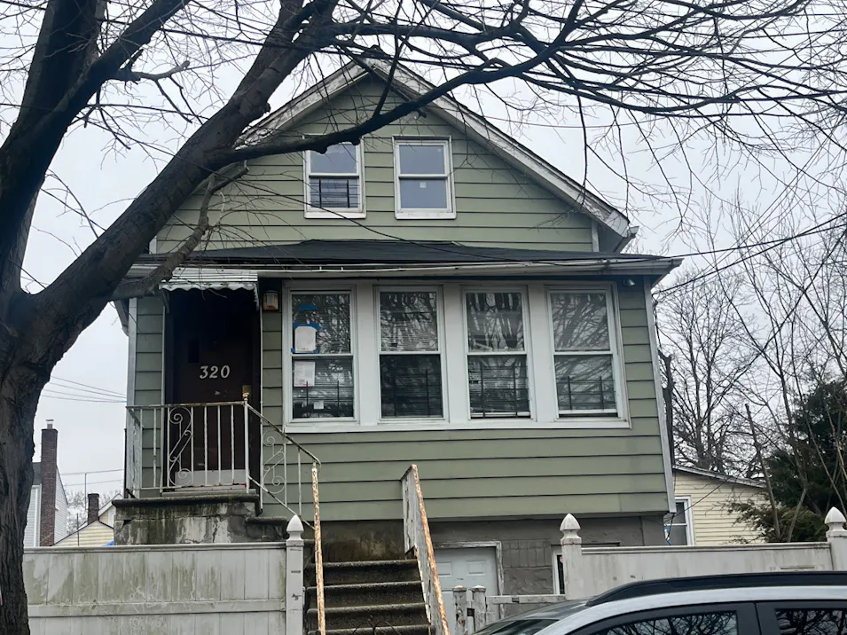 320 Thieriot Ave Bronx, NY 10473, Bronx County