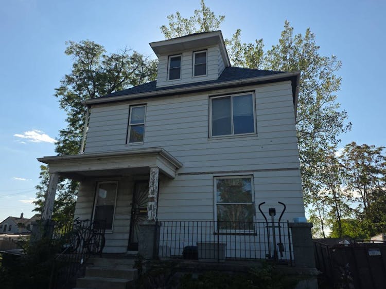 5315 24th St Detroit, MI 48208-1903, Wayne County