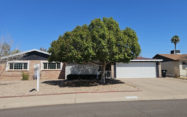 12431 N 30th Ave Phoenix, AZ 85029, Maricopa County