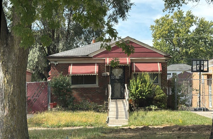 14918 S Western Ave Harvey, IL 60426, Cook County