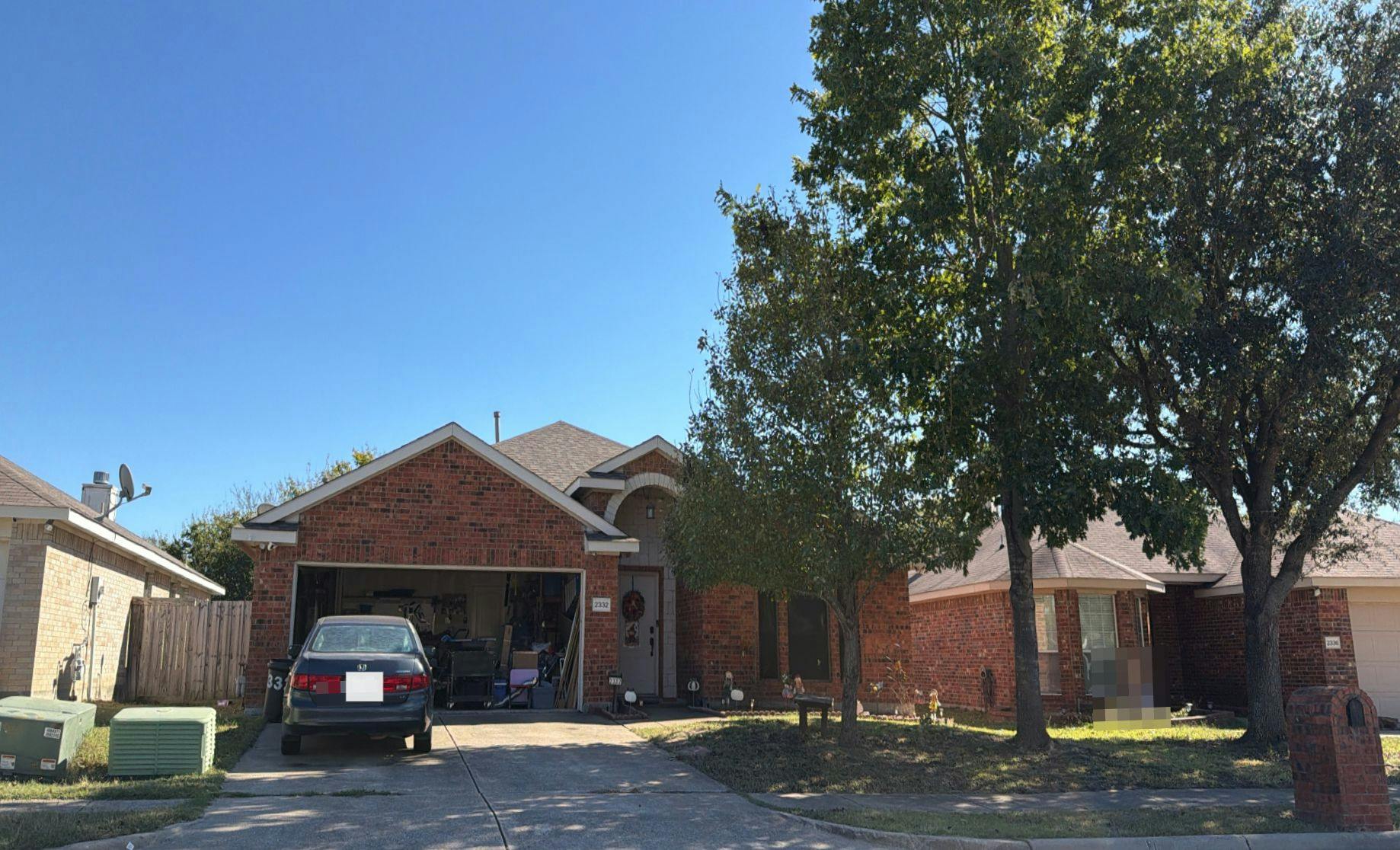 Hummingbird Way, Mesquite, TX 75181